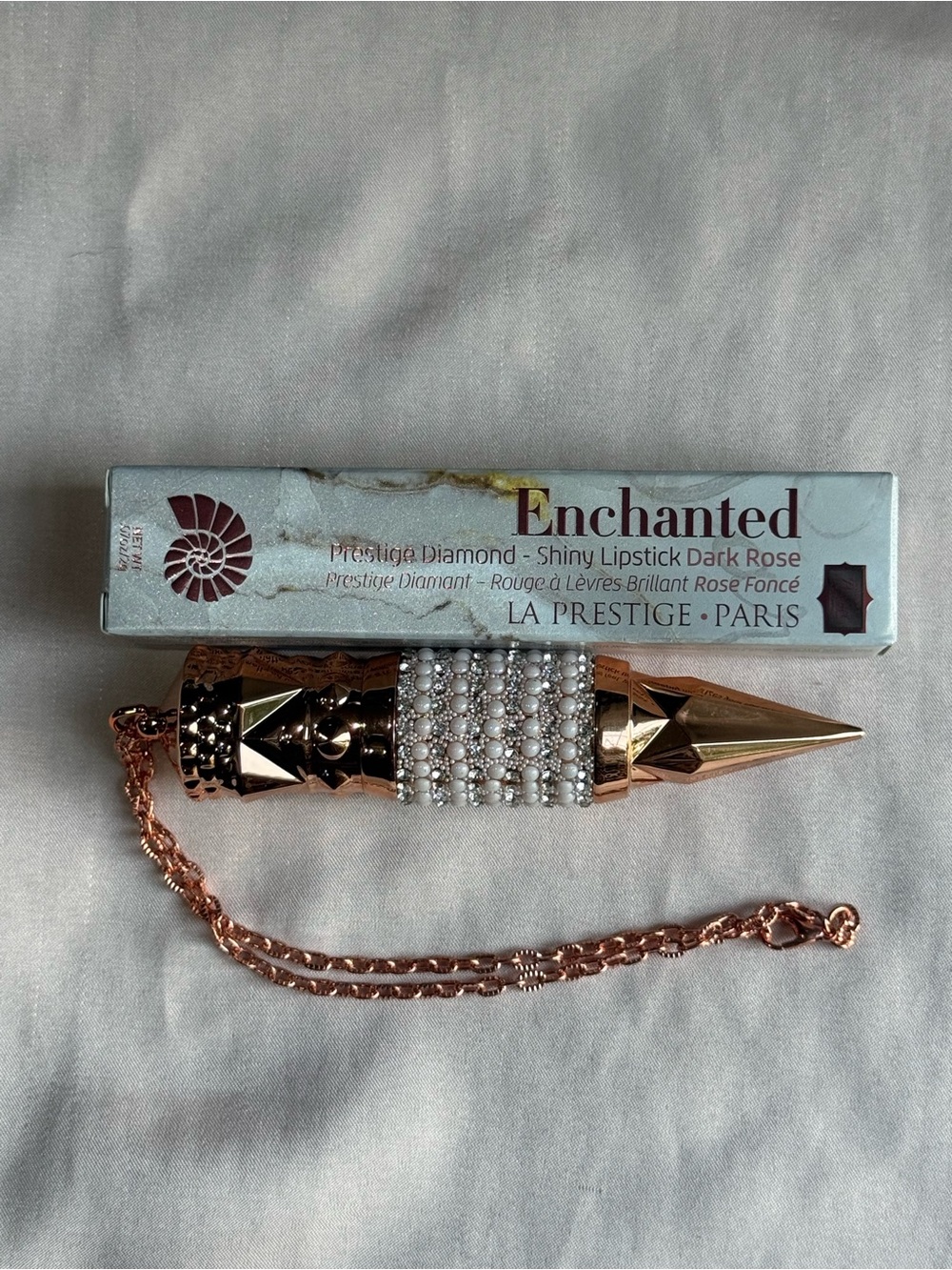 LA PRESTIGE • PARIS Enchanted Prestige Diamond Shiny Lipstick - Dark Rose